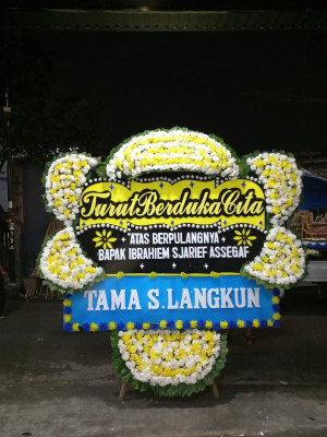 Papan Bunga Duka di Limo